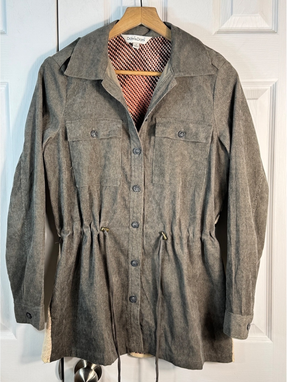 Davi & Dani Women's Gray Button-Up Jacket with Southwestern Knit Back, Size S